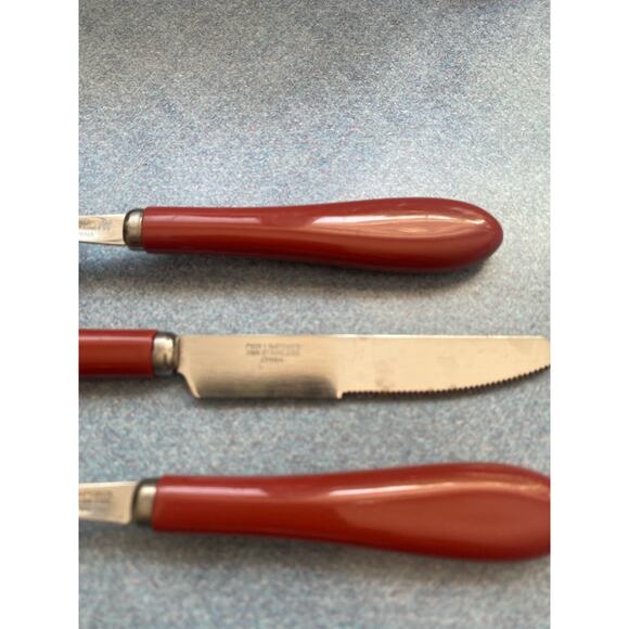 Pier 1 MCM Mauve Acrylic Handle Stainless Steel 3 Piece Flatware Set (2 Avail) - Picture 10 of 10